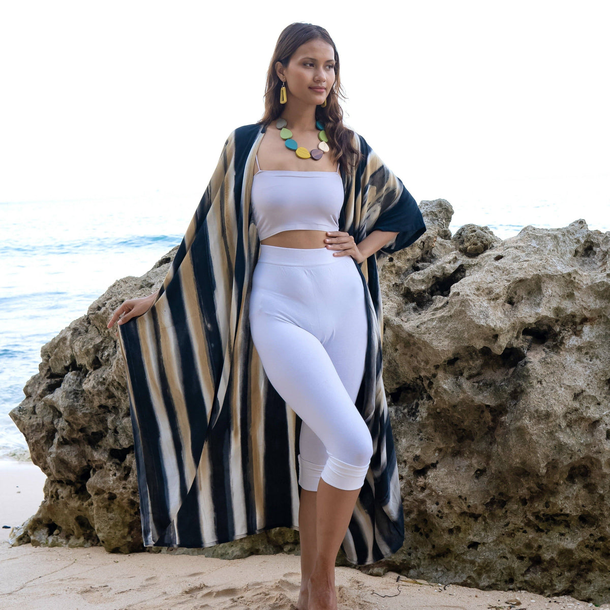 Suzie Blue Canada - Bold Abstract Tie Dye Long Kimono In Grey & Gold