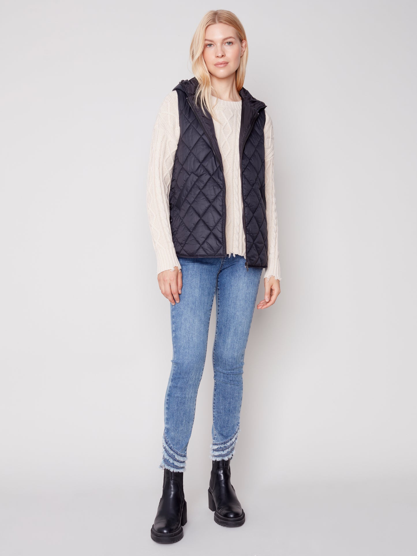 Charlie B C6269-388B