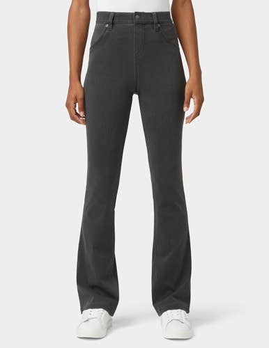 HUE Canada - Ultra Soft Denim Baby Bootcut: Black Indigo Wash / XS
