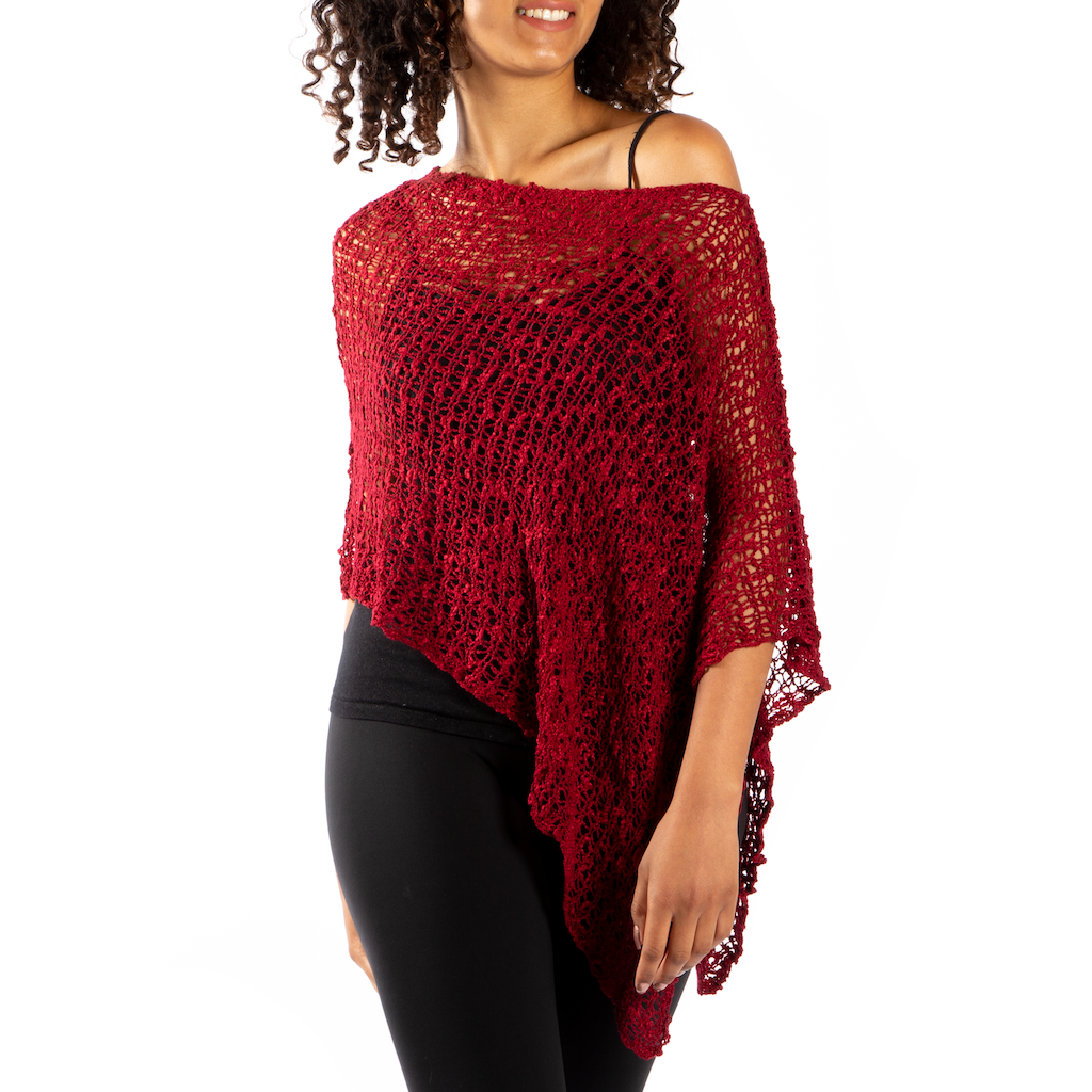 Suzie Blue Canada - Short Popcorn Knit Poncho - Red