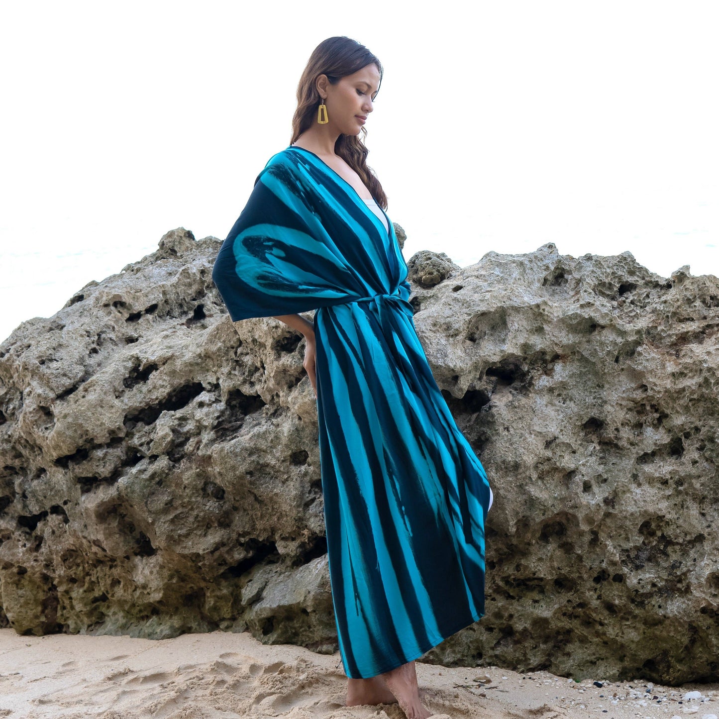 Suzie Blue Canada - Bold Abstract Tie Dye Long Kimono In Teal & Black