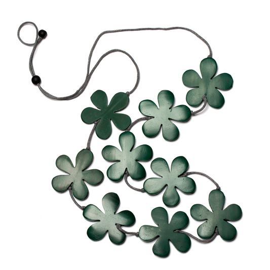 Suzie Blue Canada - Wooden Flower Necklace: Green