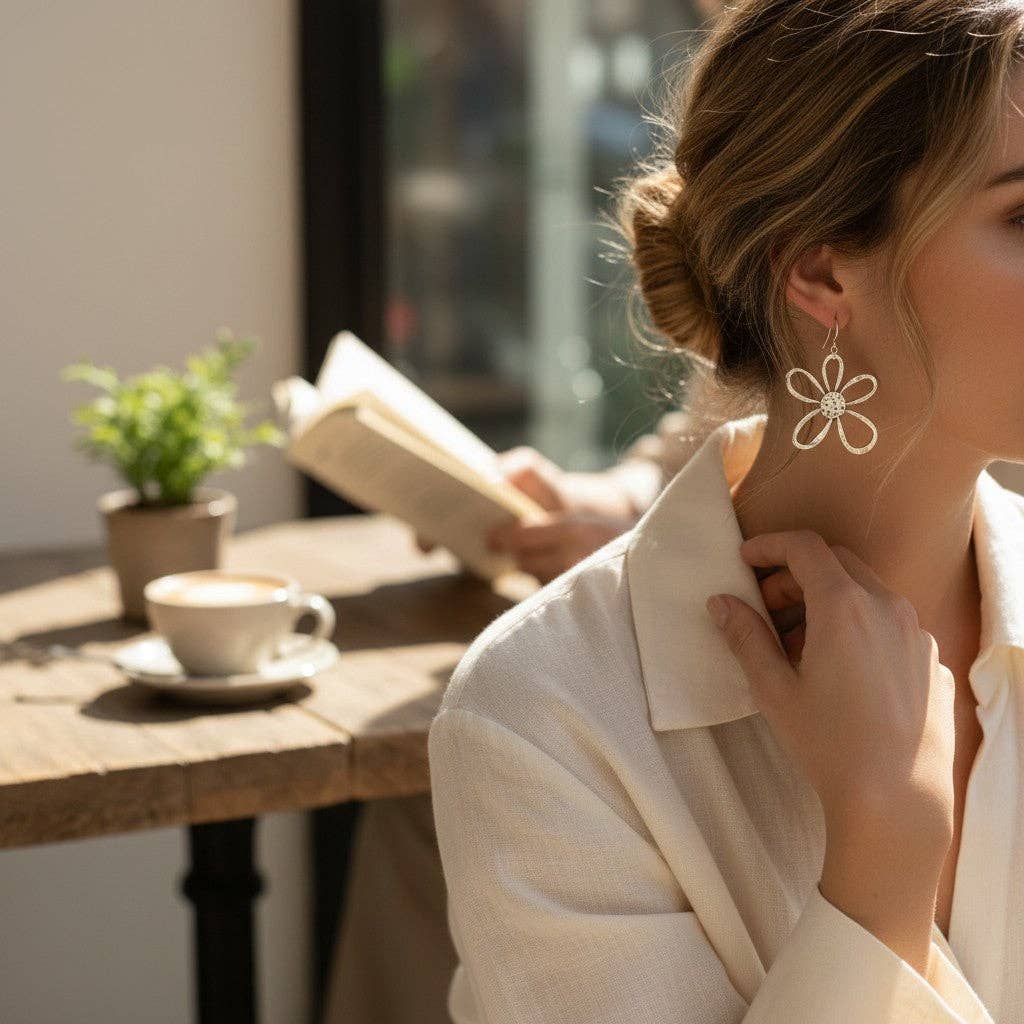 Suzie Blue Canada - Open Flower Earrings in Silver Plate