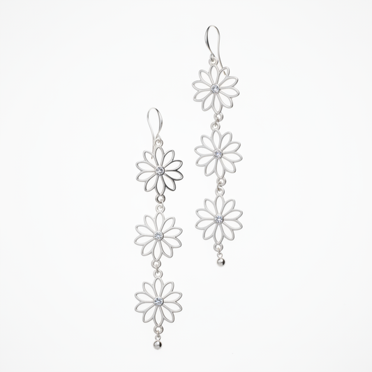 Suzie Blue Canada - Triple Flower Drop Earrings In Silver Plate