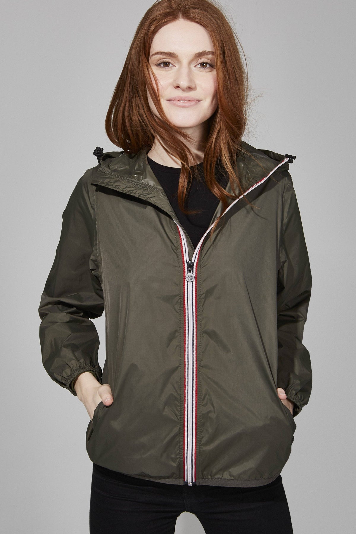 O8 Lifestyle - Women Boyfriend fit - Torba Full Zip Packable Rain Jacket and windbreaker: XS